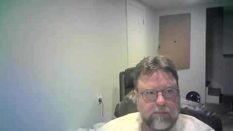 Mr. Happy online show from February 28, 2026, 3:07 am