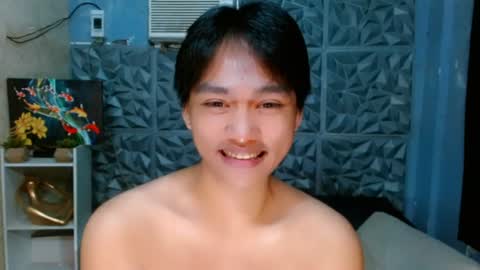 Snapshot of mister_officer chatting on June 10, 2026, 2:01 am SAINT SACHI will make your day online show from June 10, 2026, 2:01 am