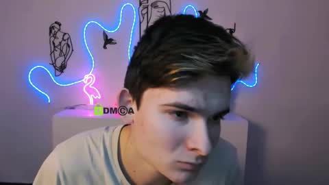 Snapshot of mister_vice chatting on December 17, 2025, 12:27 am mister_vice online show from December 17, 2025, 12:27 am