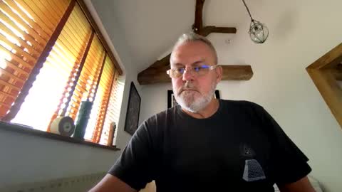 Misterblivs online show from June 5, 2026, 6:52 am