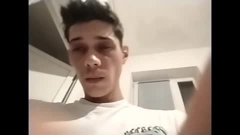 MisteriosoXragazzoX online show from October 9, 2025, 6:28 pm