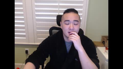 Snapshot of misterlionking chatting on March 11, 2025, 12:44 am Eric online show from March 11, 2025, 12:44 am