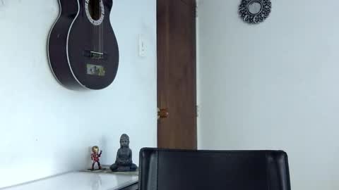 Snapshot of misternocturne chatting on October 4, 2025, 4:05 pm misternocturne online show from October 4, 2025, 4:05 pm