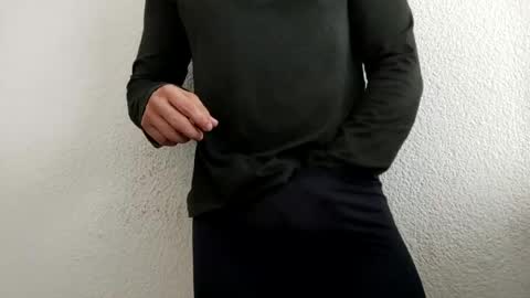 Snapshot of misterrsex chatting on June 29, 2026, 6:52 pm Sr. X online show from June 29, 2026, 6:52 pm