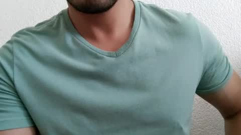 Snapshot of misterrsex chatting on July 19, 2026, 10:46 pm Sr. X online show from July 19, 2026, 10:46 pm