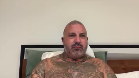 Snapshot of mistertattoo3000 chatting on March 2, 2026, 9:05 am mistertattoo3000 online show from March 2, 2026, 9:05 am