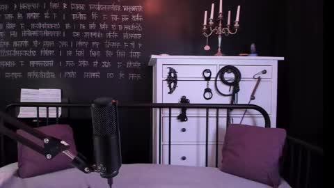 Snapshot of mistress_marlene chatting on May 10, 2026, 7:35 am Mistress Marlene online show from May 10, 2026, 7:35 am