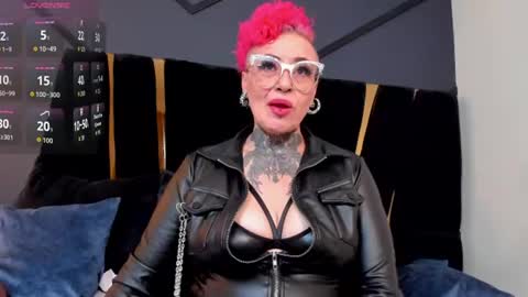 Snapshot of mistress_sandy chatting on June 8, 2026, 9:26 pm Sandy Mistress online show from June 8, 2026, 9:26 pm