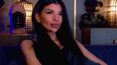 Snapshot of mistresselenia chatting on May 2, 2026, 8:08 am Elenia online show from May 2, 2026, 8:08 am