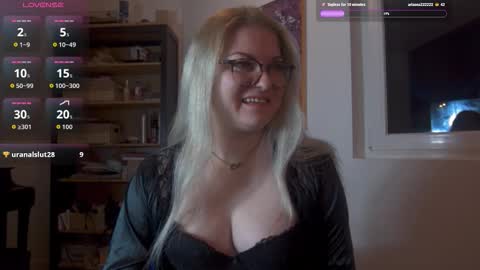 Snapshot of mistressmarlena chatting on February 18, 2026, 10:06 pm Mistress Marlena online show from February 18, 2026, 10:06 pm