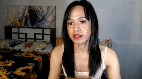 Snapshot of mistressnicoletrans chatting on December 19, 2024, 5:40 pm SexyCutieNicole online show from December 19, 2024, 5:40 pm