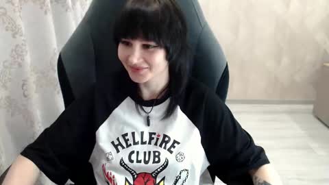 misty_dark online show from October 22, 2025, 10:04 am