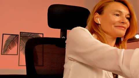 MistyBarnes NONUDE MODEL online show from March 6, 2025, 2:51 pm