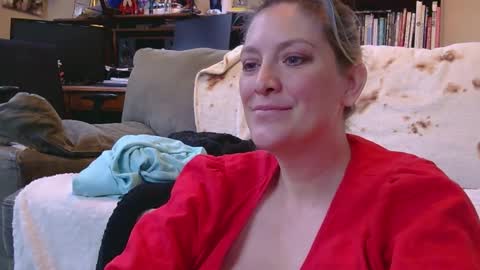 Snapshot of mistymountains96 chatting on March 6, 2026, 6:37 pm Misty Mountains online show from March 6, 2026, 6:37 pm