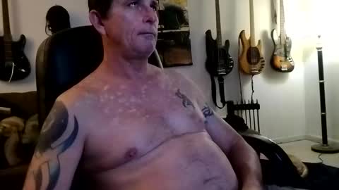 Snapshot of mitchnails69 chatting on February 2, 2025, 10:35 am BobbyMitchGa online show from February 2, 2025, 10:35 am