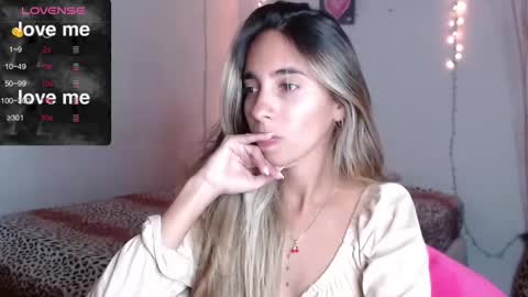 mitchwilson1 online show from October 1, 2025, 10:38 pm