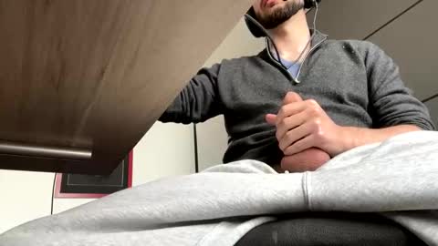 mitriyet online show from April 2, 2026, 9:18 am