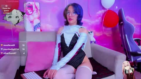 mitsuri_nyx online show from March 11, 2026, 12:22 pm