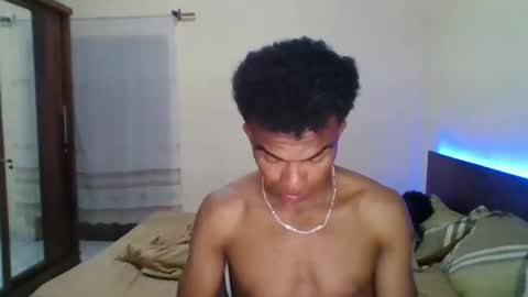 mixedboy_sexy online show from October 10, 2025, 8:41 pm