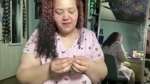 mixxedgoodness222 online show from April 16, 2026, 12:28 pm