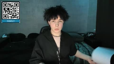 Snapshot of miya_meow_miku chatting on November 4, 2025, 10:20 pm MeowMiku online show from November 4, 2025, 10:20 pm