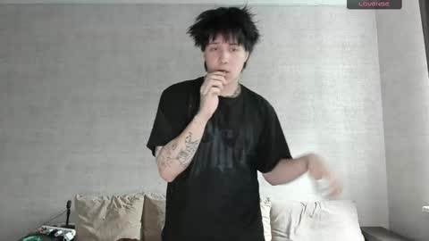 Snapshot of miya_meow_miku chatting on November 16, 2025, 10:54 am MeowMiku online show from November 16, 2025, 10:54 am