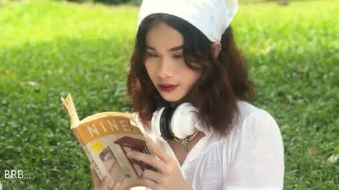 Snapshot of miyakabebe chatting on October 20, 2025, 5:57 pm Miyakabebe online show from October 20, 2025, 5:57 pm