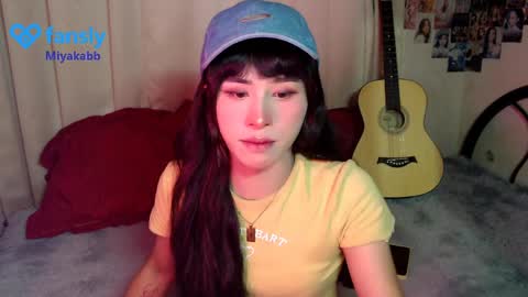 Miyakabebe online show from March 30, 2026, 3:35 pm