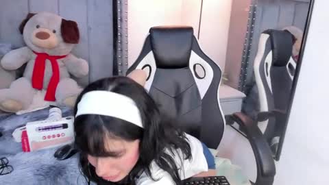 Snapshot of miyu_komori chatting on March 31, 2026, 9:15 pm miyu_komori online show from March 31, 2026, 9:15 pm