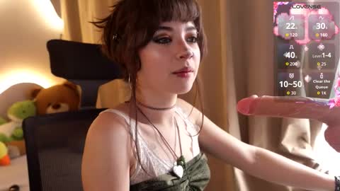 Snapshot of miyuki_wolf chatting on February 16, 2026, 1:29 pm miyuki_wolf online show from February 16, 2026, 1:29 pm