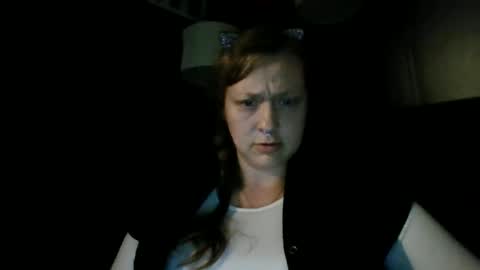 Snapshot of miztrezk chatting on November 26, 2025, 10:11 pm miztrezk online show from November 26, 2025, 10:11 pm