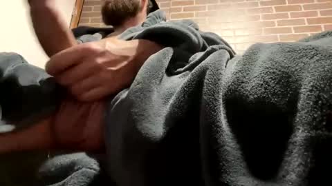 Snapshot of mizzoufan89 chatting on January 13, 2025, 4:39 am Mizzoufan89 online show from January 13, 2025, 4:39 am