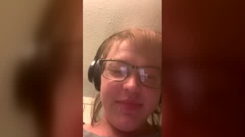 mjcoleman997 online show from December 3, 2025, 6:32 am