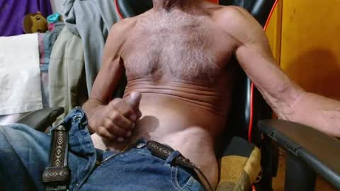 Snapshot of mjmadurengue chatting on December 23, 2024, 6:27 pm Mario jose online show from December 23, 2024, 6:27 pm