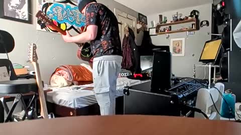 Daddy720 online show from April 8, 2026, 1:55 pm