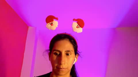 Snapshot of mli739709 chatting on December 22, 2024, 11:22 am MoonLipson online show from December 22, 2024, 11:22 am