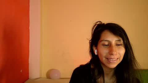 Snapshot of mli739709 chatting on January 24, 2025, 4:37 am MoonLipson online show from January 24, 2025, 4:37 am