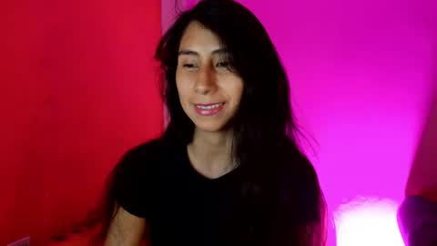 Snapshot of mli739709 chatting on March 1, 2025, 5:31 am MoonLipson online show from March 1, 2025, 5:31 am