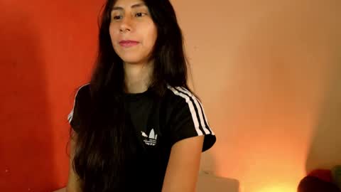 Snapshot of mli739709 chatting on March 4, 2025, 4:06 am MoonLipson online show from March 4, 2025, 4:06 am