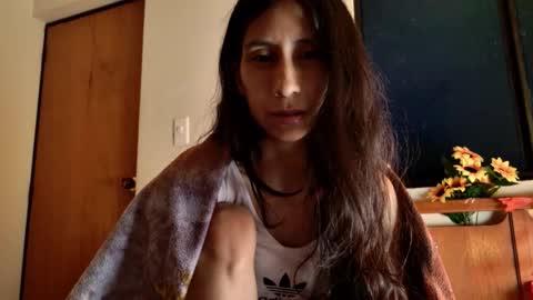 Snapshot of mli739709 chatting on October 3, 2025, 4:53 am MoonLipson online show from October 3, 2025, 4:53 am