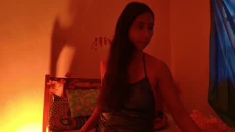 Snapshot of mli739709 chatting on November 5, 2025, 10:10 pm MoonLipson online show from November 5, 2025, 10:10 pm