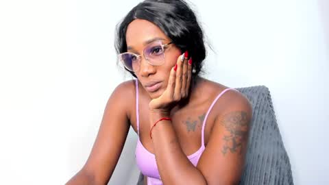 Linda online show from July 19, 2026, 3:21 am