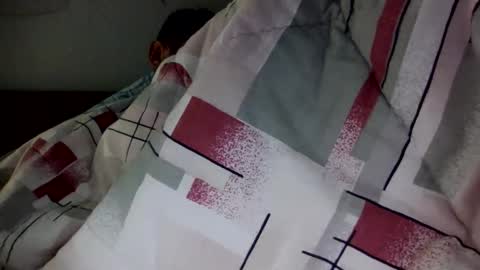 mmiltos online show from October 25, 2025, 9:09 pm