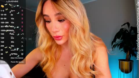 Snapshot of mmmayra_0x chatting on January 5, 2025, 6:35 pm MAYRA online show from January 5, 2025, 6:35 pm