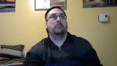 Snapshot of mmr45 chatting on January 5, 2025, 12:31 am mmr45 online show from January 5, 2025, 12:31 am