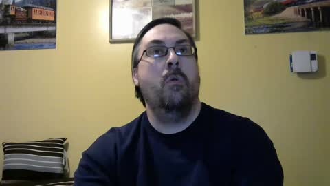 Snapshot of mmr45 chatting on January 8, 2025, 4:44 am mmr45 online show from January 8, 2025, 4:44 am