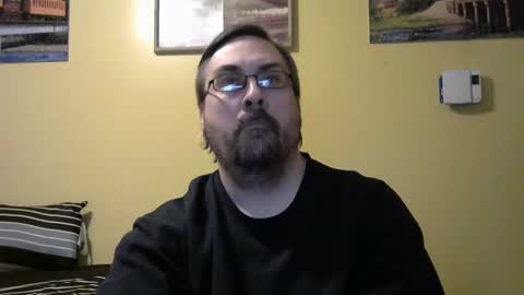 Snapshot of mmr45 chatting on January 12, 2025, 5:03 am mmr45 online show from January 12, 2025, 5:03 am