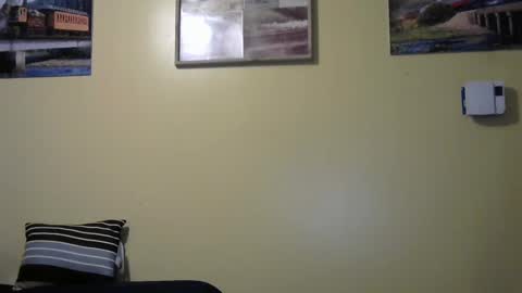 Snapshot of mmr45 chatting on February 1, 2025, 6:21 am mmr45 online show from February 1, 2025, 6:21 am