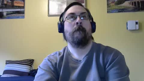 Snapshot of mmr45 chatting on February 9, 2025, 8:34 pm mmr45 online show from February 9, 2025, 8:34 pm