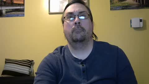 Snapshot of mmr45 chatting on March 7, 2025, 5:29 am mmr45 online show from March 7, 2025, 5:29 am